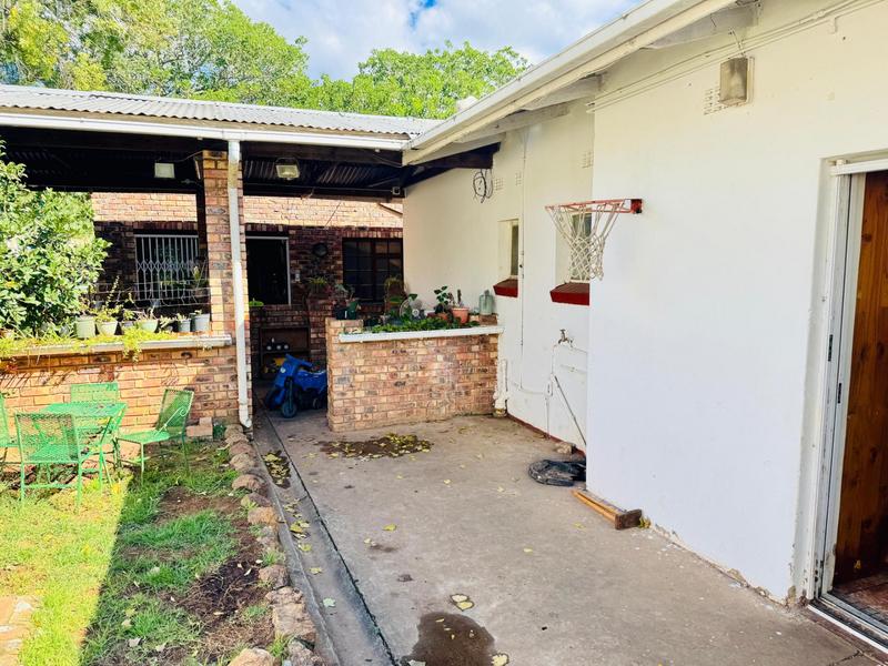 5 Bedroom Property for Sale in Grahamstown Eastern Cape